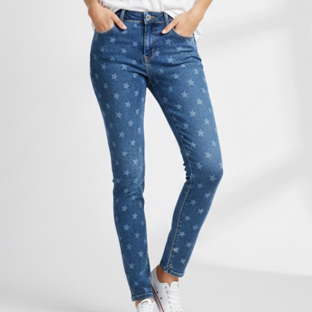 Buckle Star Studded Skinny Jeans